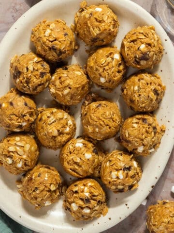 Featured image for s'mores protein bites.